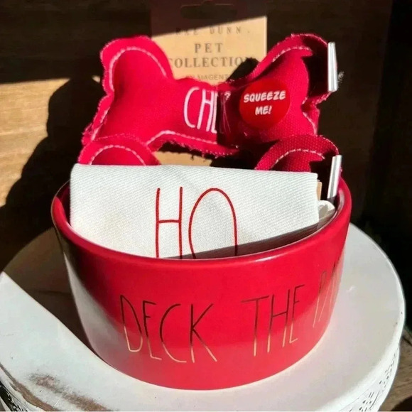 NEW 4 Pc SET - DECK THE PAWS - RED 6" Pet Bowl, Bandana, & 2 squeaky Bone Toys - Picture 7 of 14